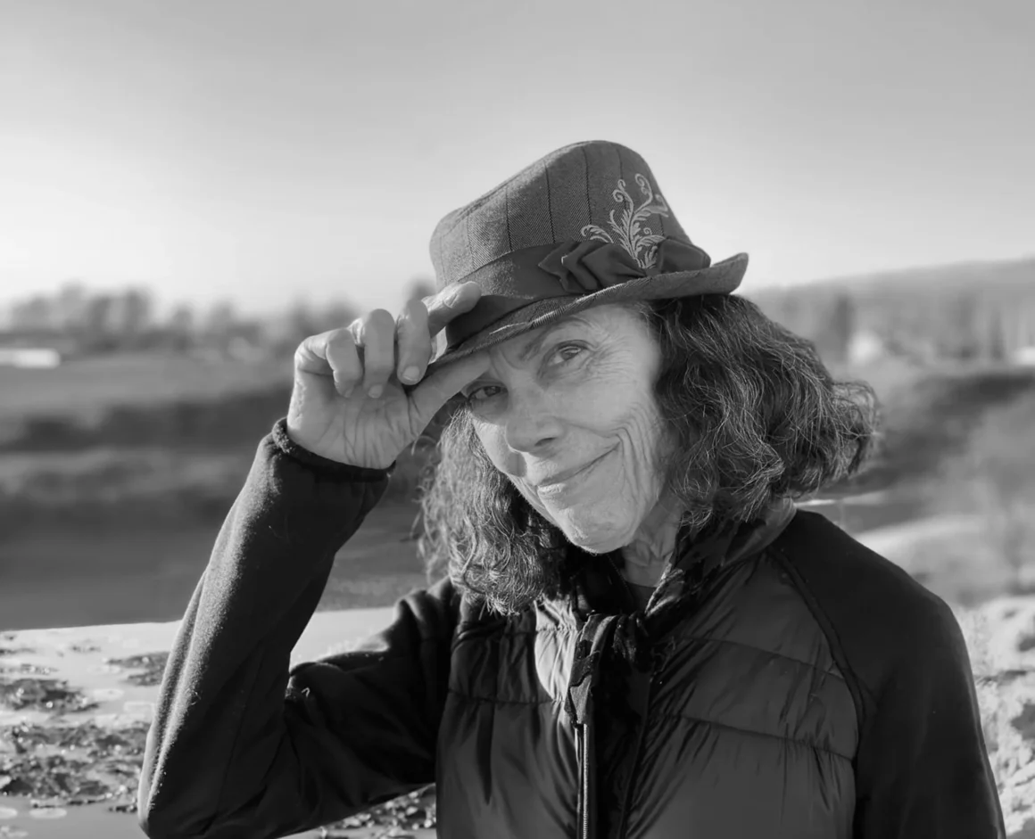 SUSAN McCASLIN Poet, writer, educator